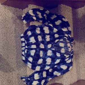 Anthropologie from Porridge clothing. Cute navy, light blue tie-dye pattern. L